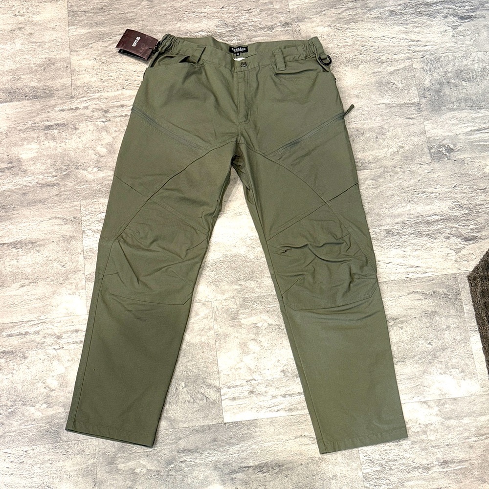 Mens Tactical Work Pants- NWT XL